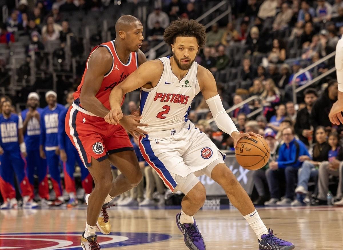 开云体育官网-本赛季的热门球员在比赛中展现出强大实力