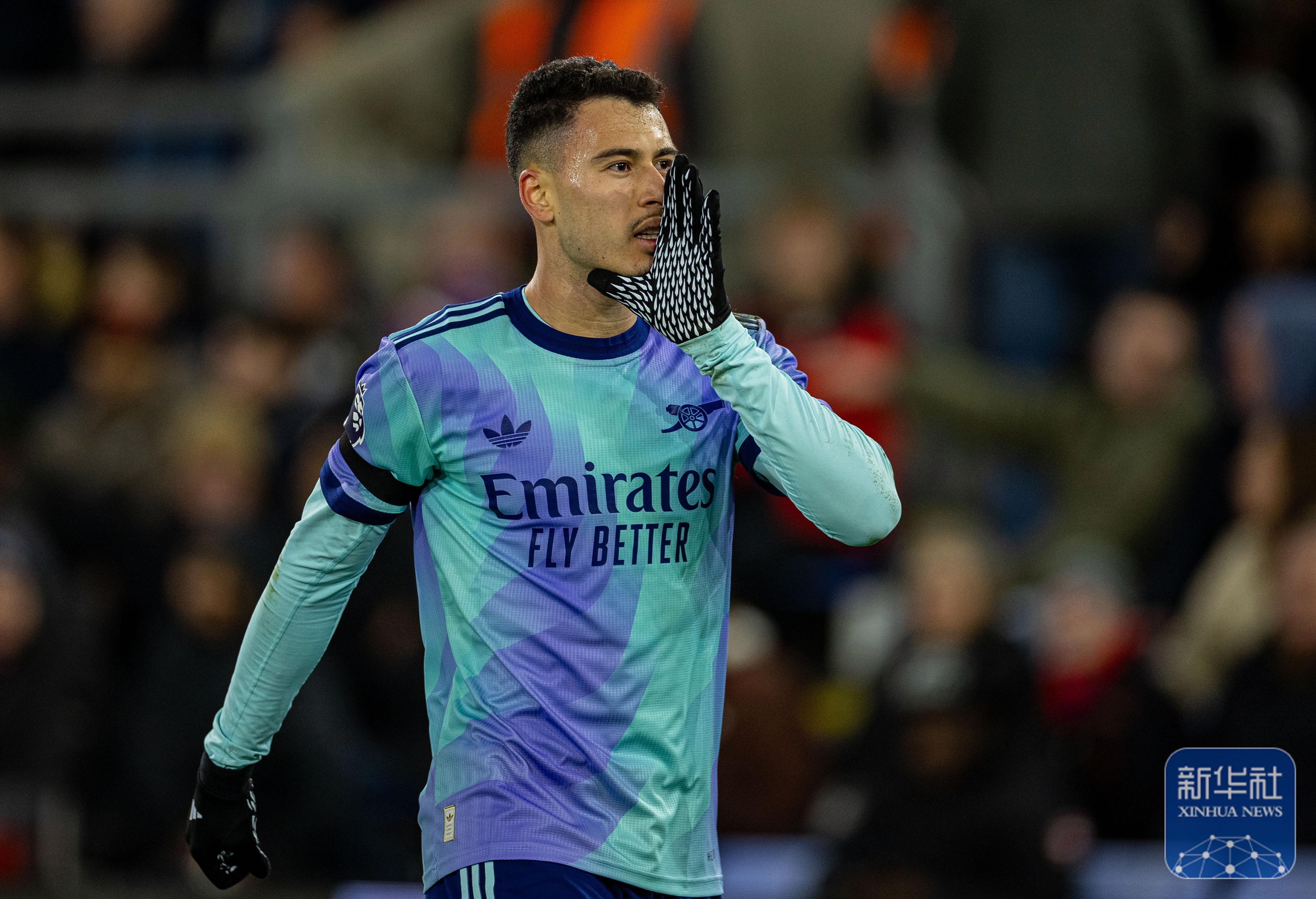 开云下载-包含阿森纳客场一球小胜，继续保持不败纪录的词条