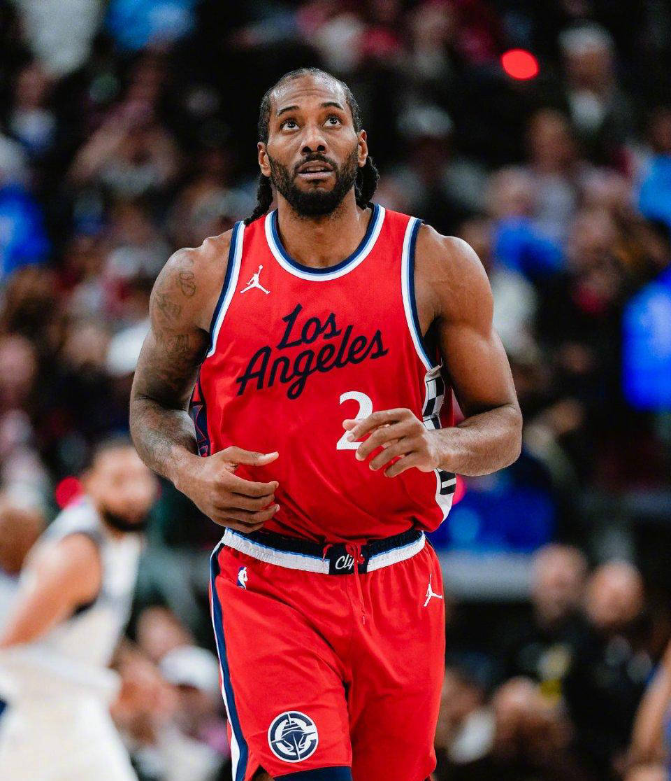 开云体育在线-快船胜篮网，莱昂纳德贡献分