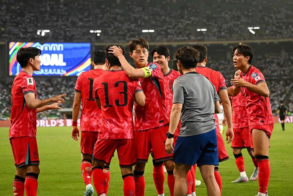 开云体育app-亚洲球队在国际赛事中崭露头角