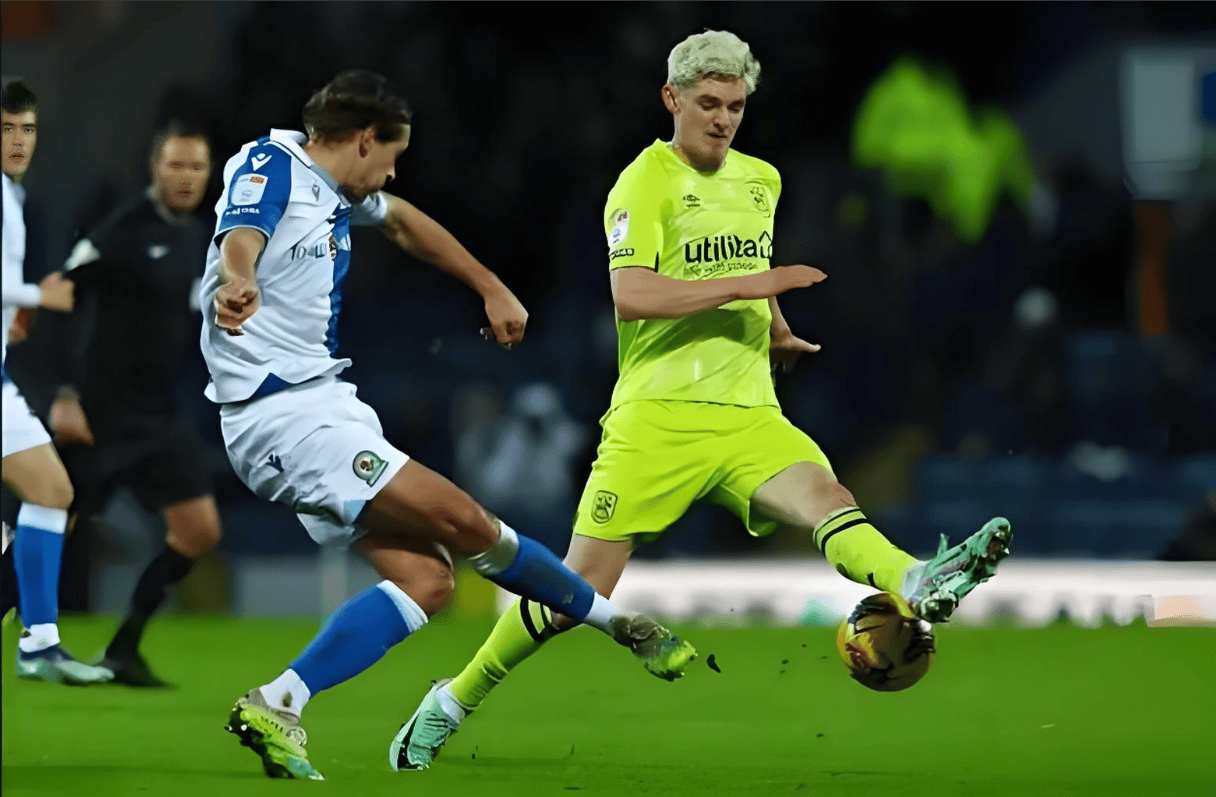 开云下载-佛罗伦萨主场不敌拉齐奥，遭遇连败