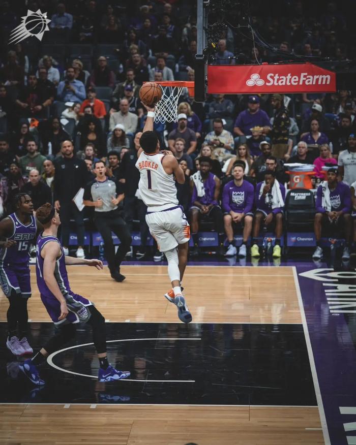 开云体育平台APP-关于太阳力克尼克斯，布克全场砍下分领跑全队的信息