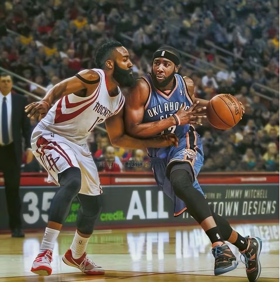 开云体育-包含火箭主场遭遇惨败，哈登单核无力反击的词条