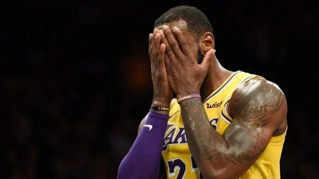 掘金在欧冠中止步西班牙,争议判罚的简单介绍 掘金在欧冠中止步西班牙,争议判罚的简单介绍