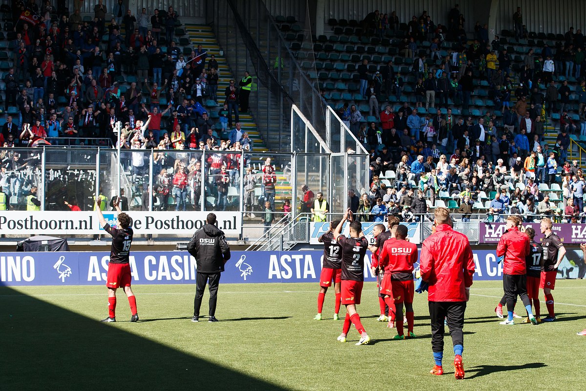 开云下载-亚洲足球比赛为球员们展示了精湛技艺和决心