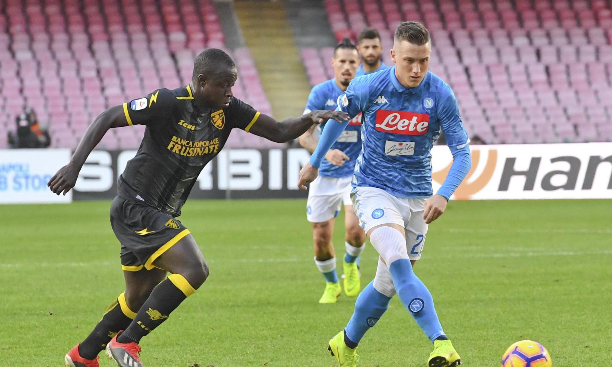 包含巴勒莫主场取胜弗罗西诺内,保级压力减轻的词条 包含巴勒莫主场取胜弗罗西诺内,保级压力减轻的词条