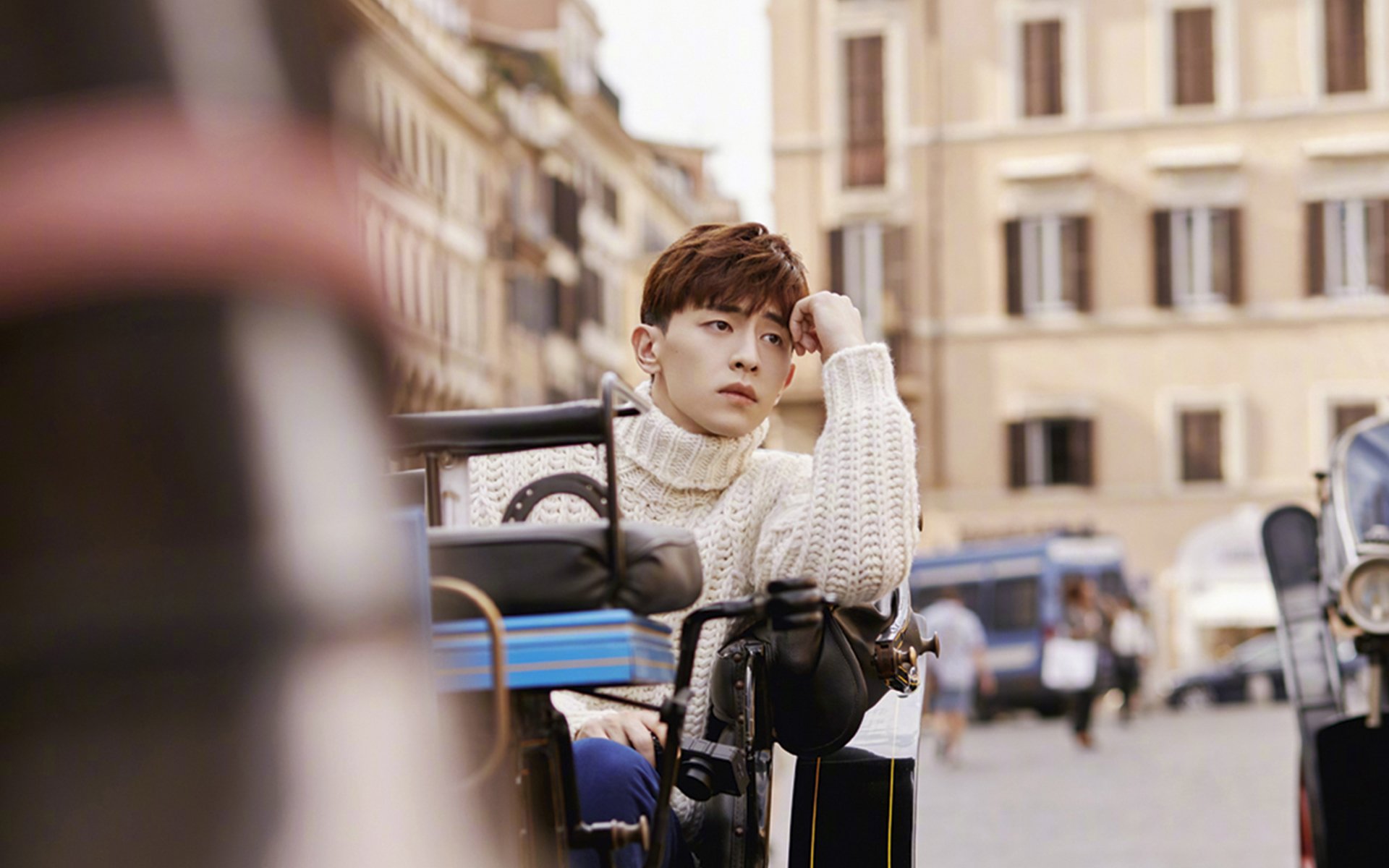 狐狸现身时，当绿茵场只剩下本能