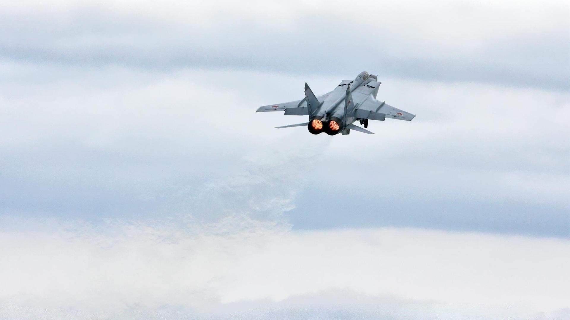 开云体育-火山喷发！贝恩数据爆炸撕裂广厦，篮网新核的璀璨诞生夜