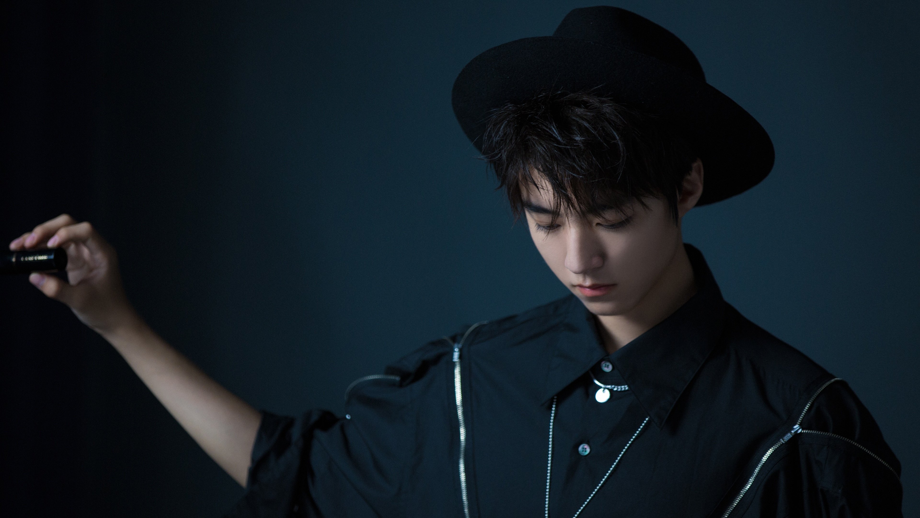 开云体育入口-单节定乾坤与末节主宰者，现代篮球关键时刻的英雄时刻哲学